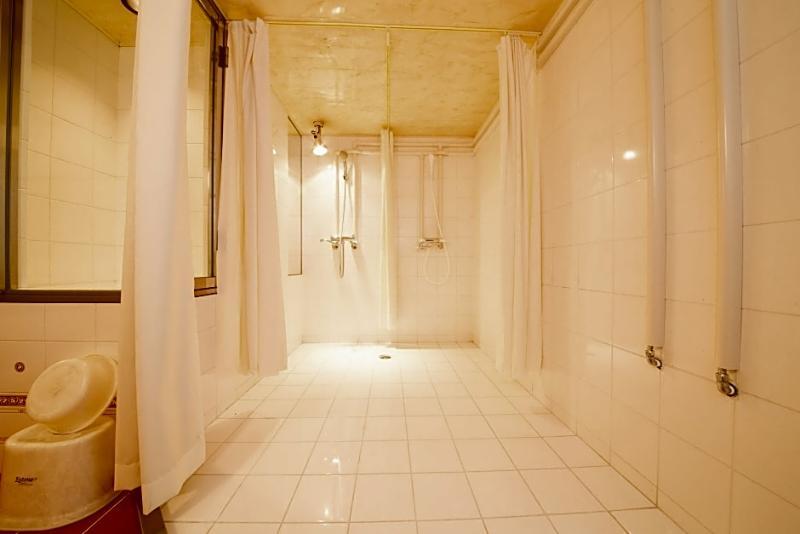 Hotel Candy Hall (Adults Only) Осака Экстерьер фото